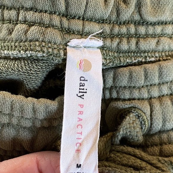 Anthropologie Daily Practice Wide Leg Crop French Terry Sweatpants Green M - Picture 4 of 5